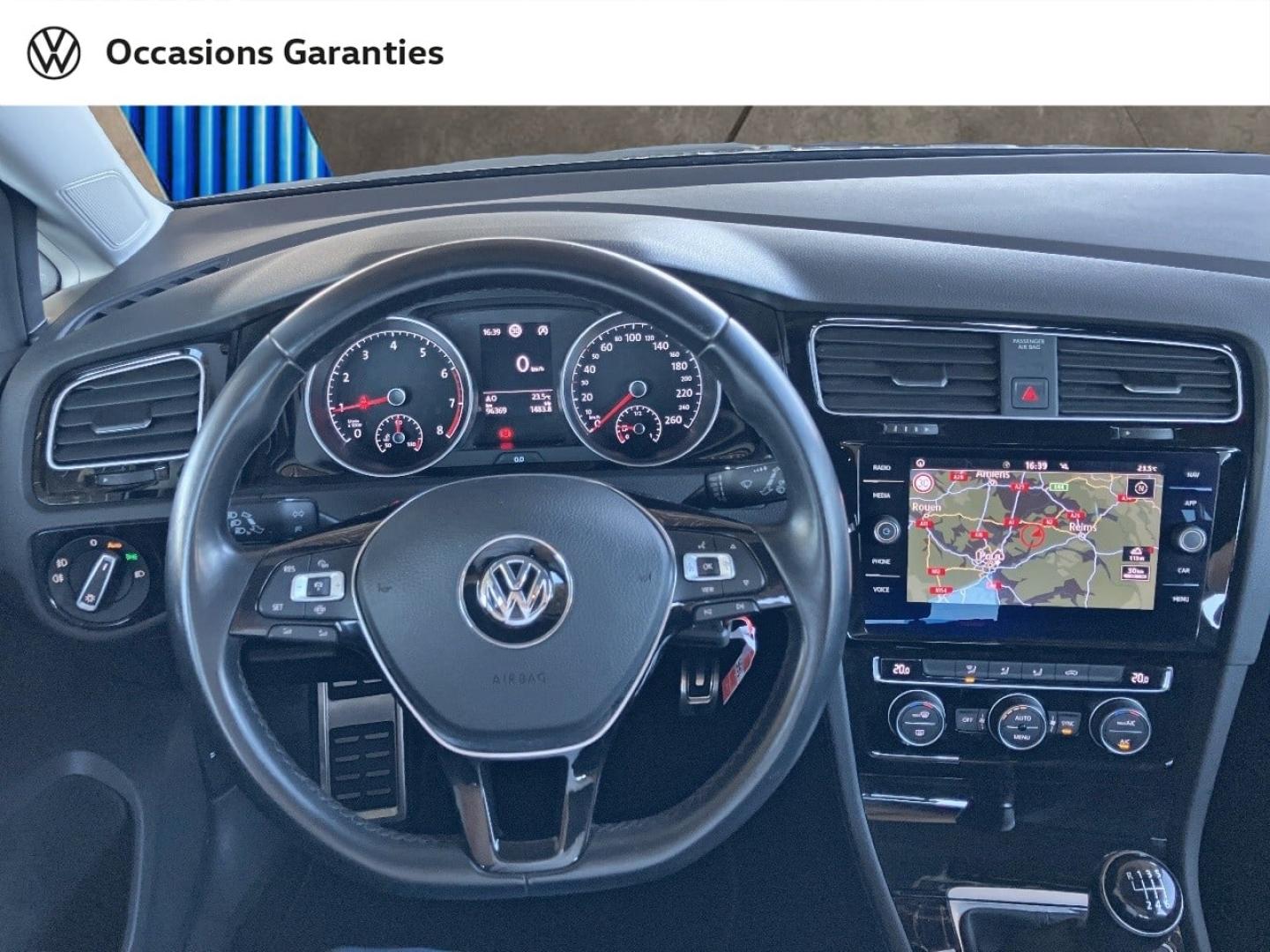 Voitures occasions VOLKSWAGEN GOLF IQ.Drive Villers-Cotterêts
