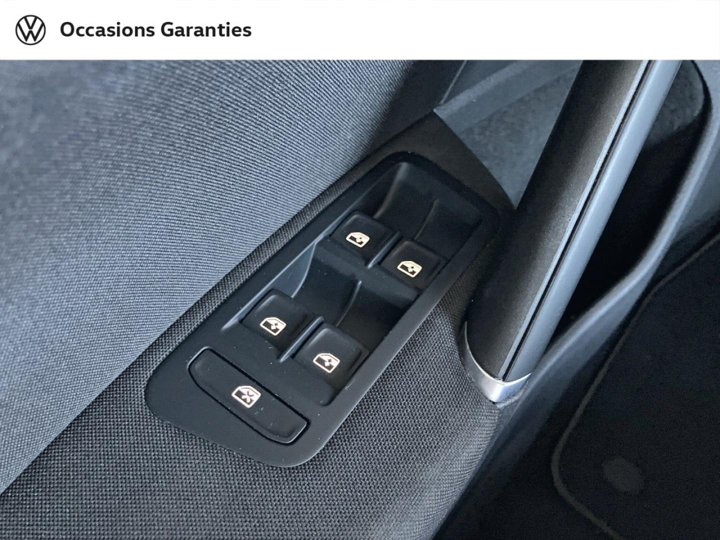 Voitures occasions VOLKSWAGEN GOLF IQ.Drive Villers-Cotterêts