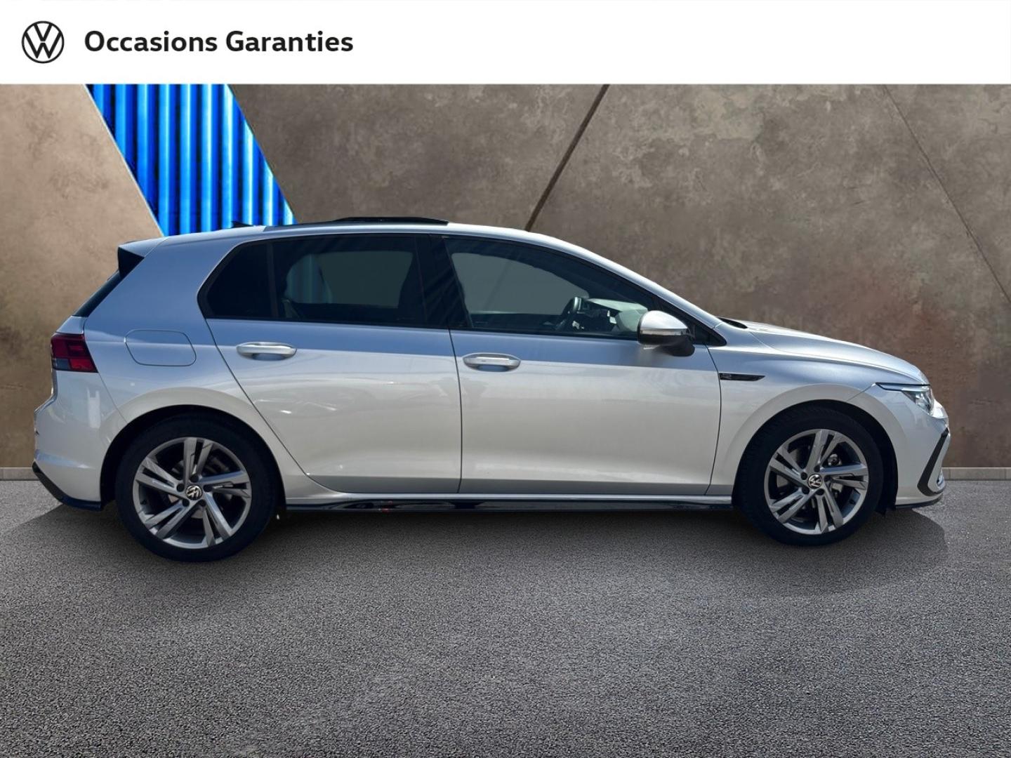 Voitures occasions VOLKSWAGEN GOLF R-Line Villers-Cotterêts