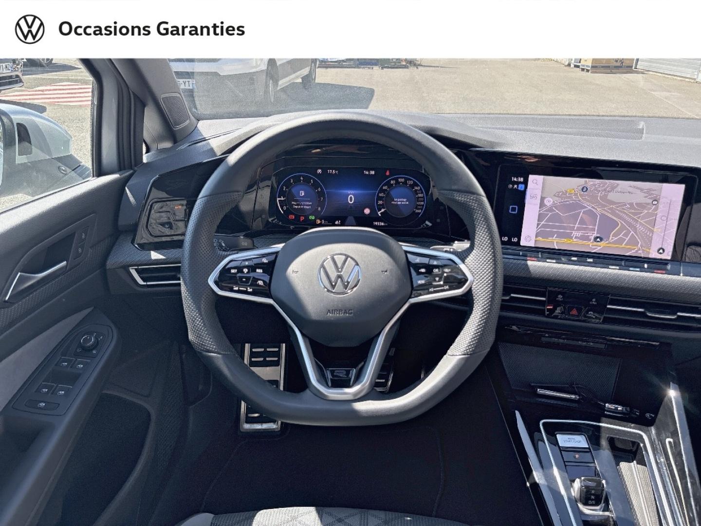 Voitures occasions VOLKSWAGEN GOLF R-Line Villers-Cotterêts