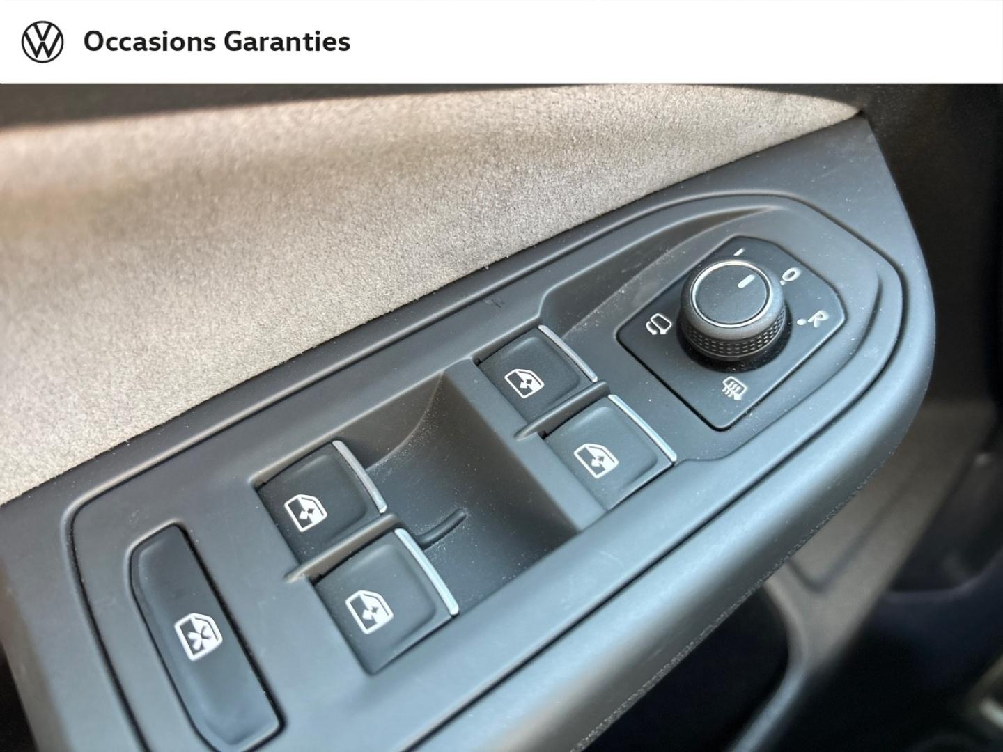 Voitures occasions VOLKSWAGEN GOLF R-Line Villers-Cotterêts