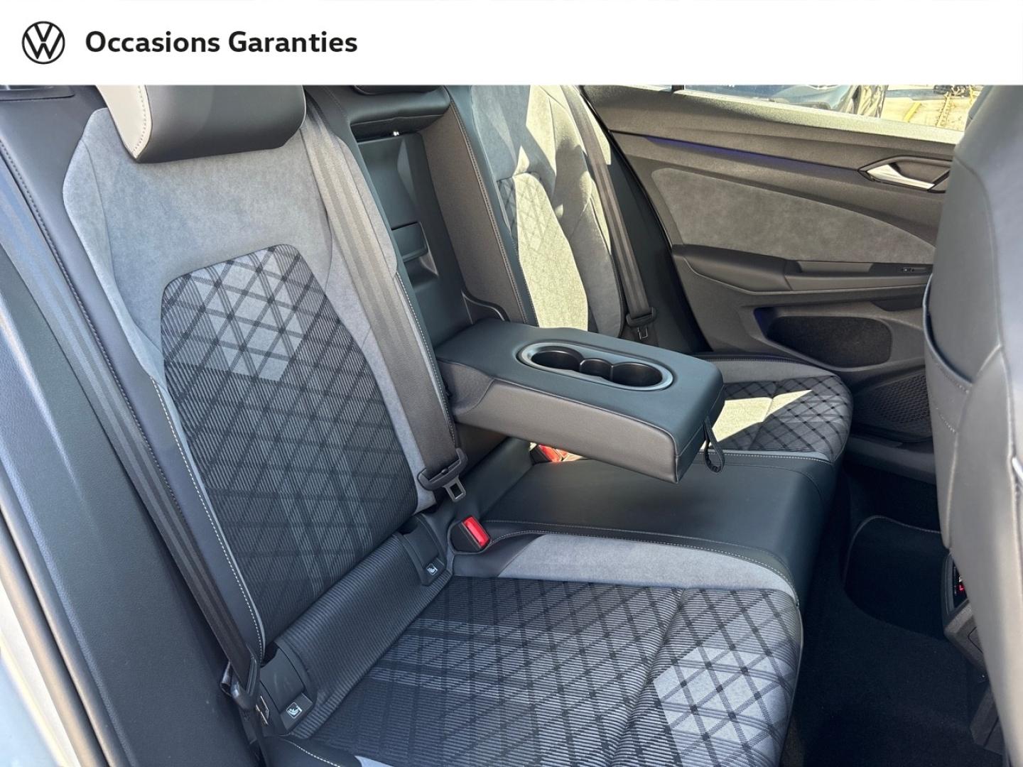 Voitures occasions VOLKSWAGEN GOLF R-Line Villers-Cotterêts