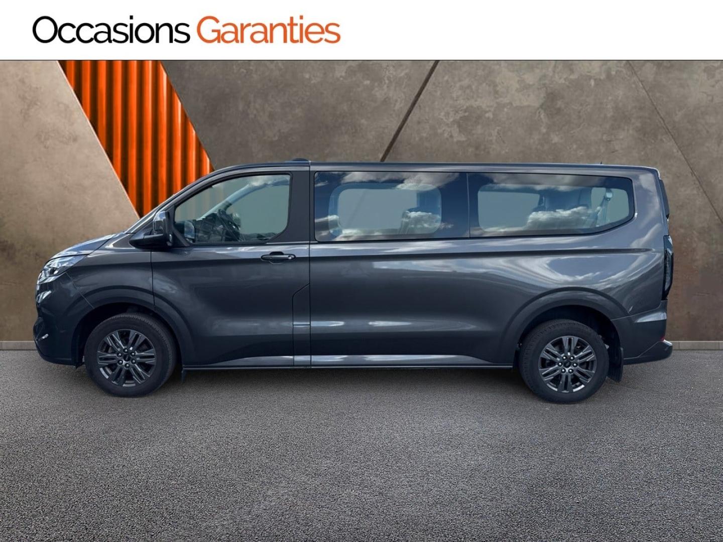 Voitures occasions FORD Tourneo Custom Titanium Villers-Cotterêts