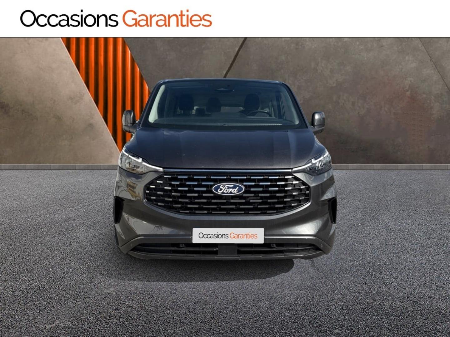 Voitures occasions FORD Tourneo Custom Titanium Villers-Cotterêts