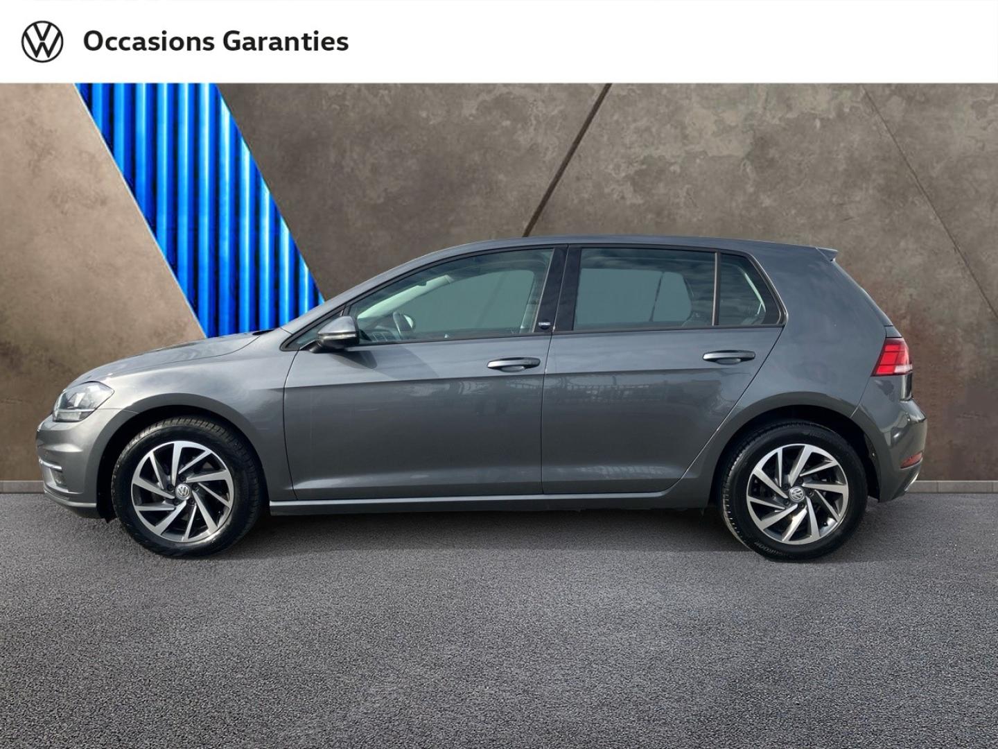 Voitures occasions VOLKSWAGEN GOLF Sound Villers-Cotterêts