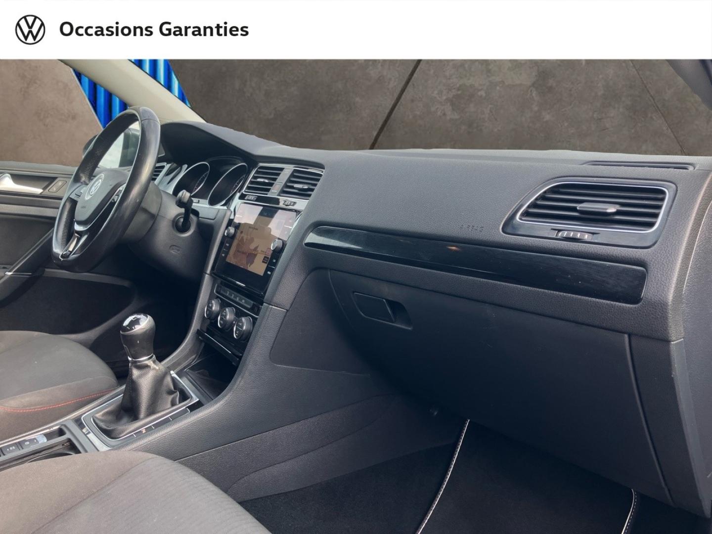 Voitures occasions VOLKSWAGEN GOLF Sound Villers-Cotterêts