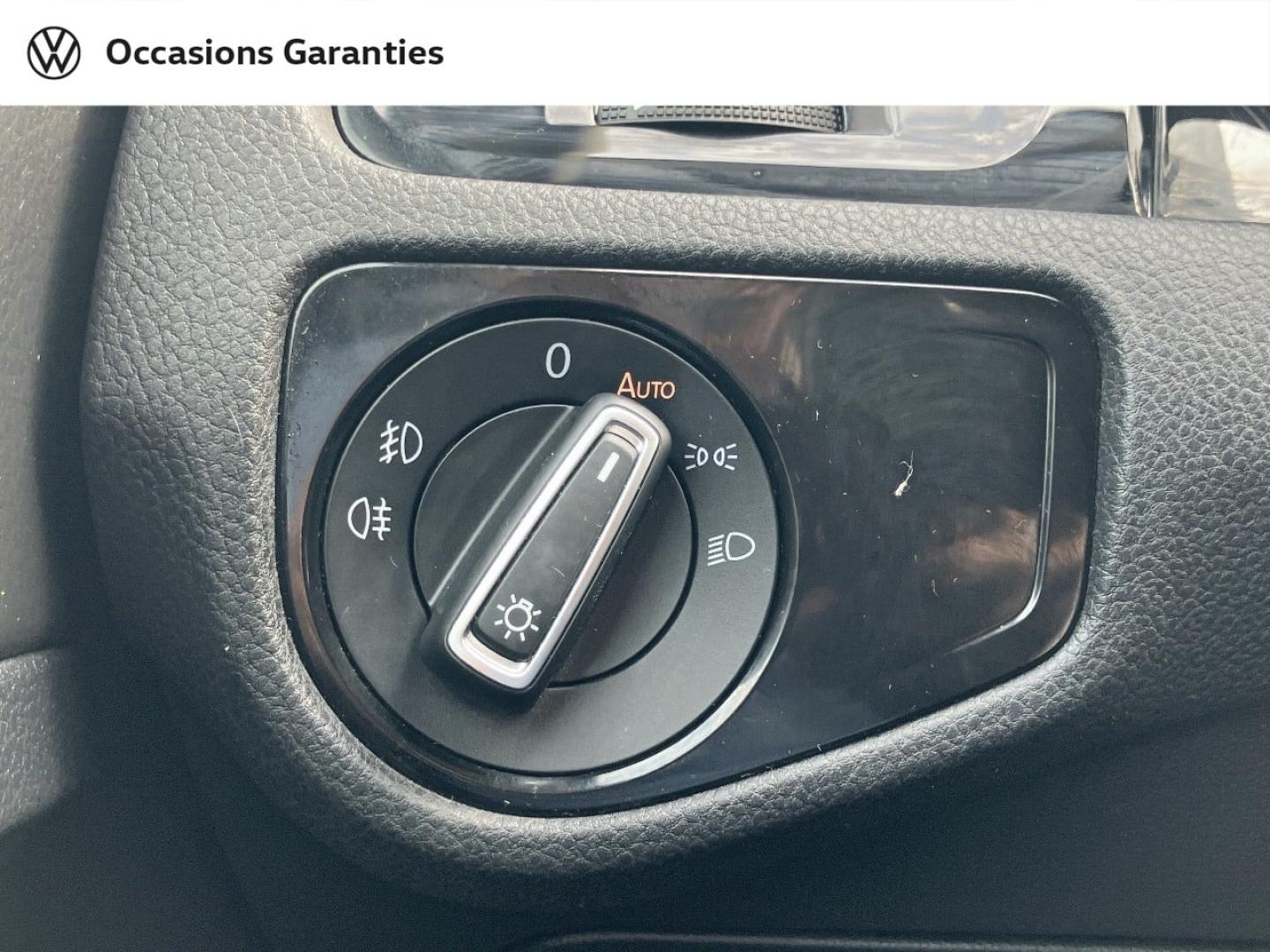 Voitures occasions VOLKSWAGEN GOLF Sound Villers-Cotterêts