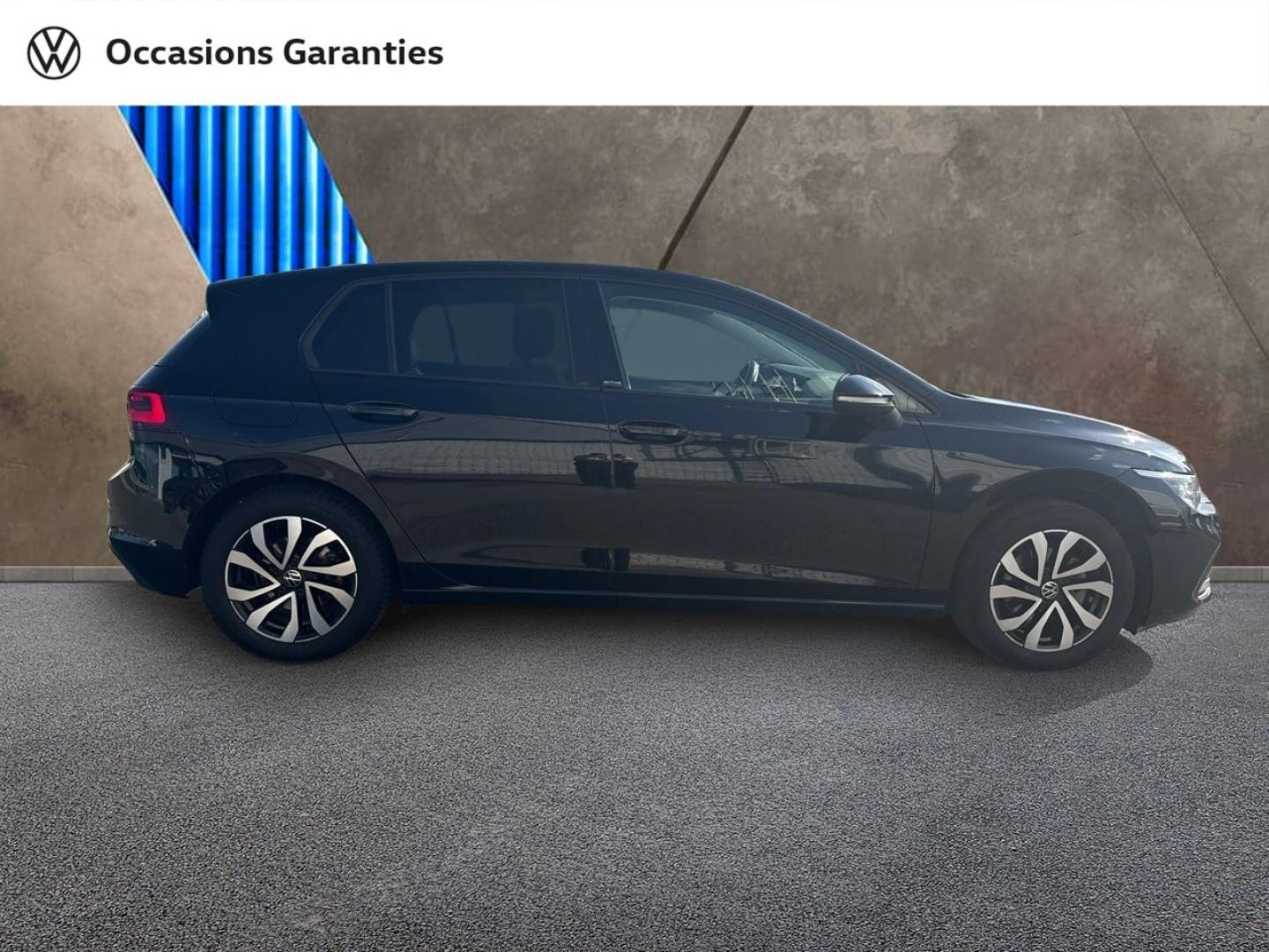 Voitures occasions VOLKSWAGEN GOLF Life Plus Villers-Cotterêts