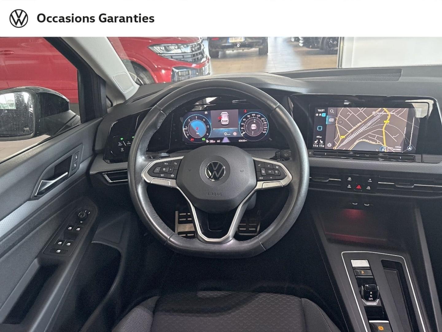 Voitures occasions VOLKSWAGEN GOLF Life Plus Villers-Cotterêts