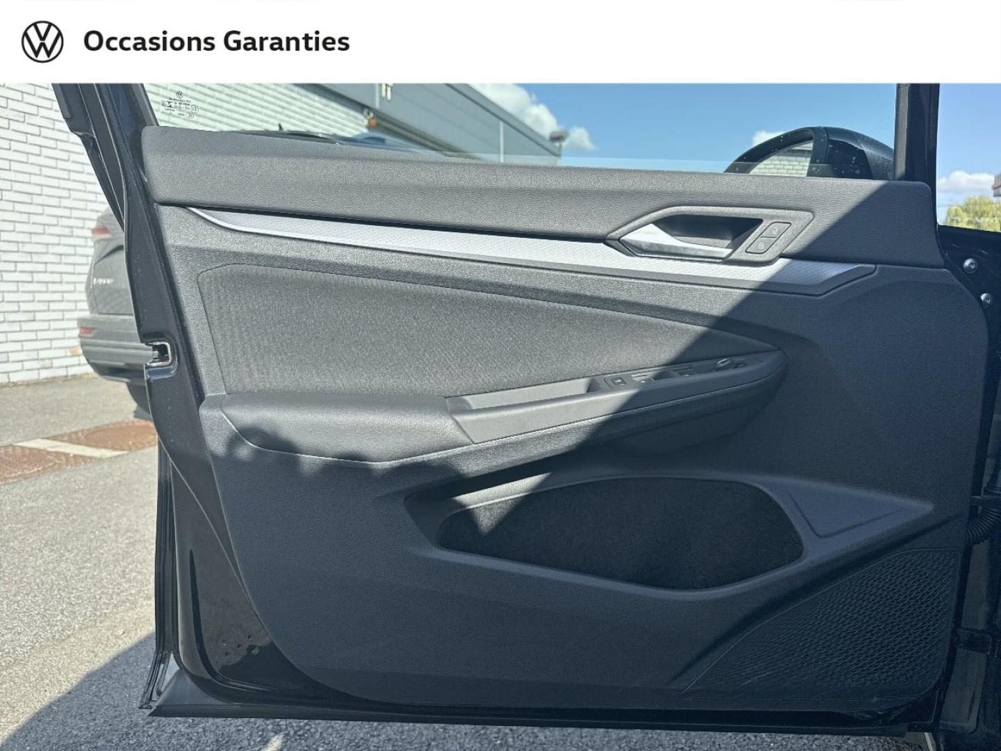 Voitures occasions VOLKSWAGEN GOLF Life Plus Villers-Cotterêts