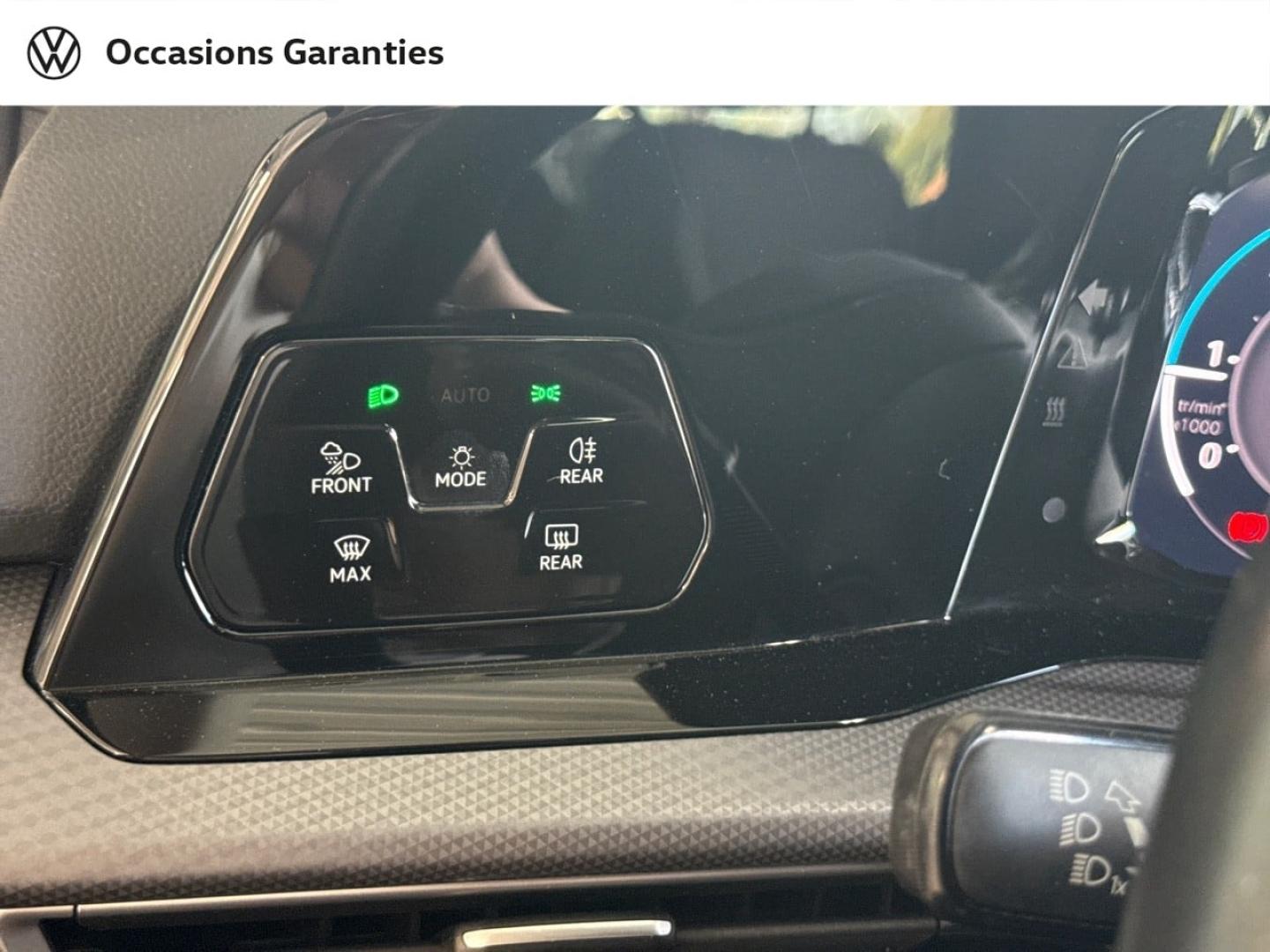 Voitures occasions VOLKSWAGEN GOLF Life Plus Villers-Cotterêts