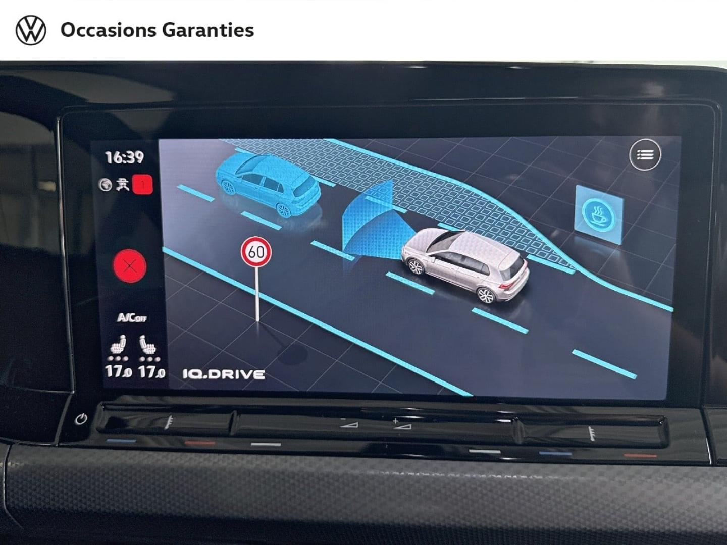 Voitures occasions VOLKSWAGEN GOLF Life Plus Villers-Cotterêts