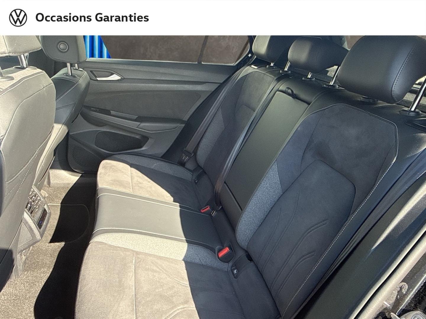 Voitures occasions VOLKSWAGEN GOLF Edition 50 Villers-Cotterêts