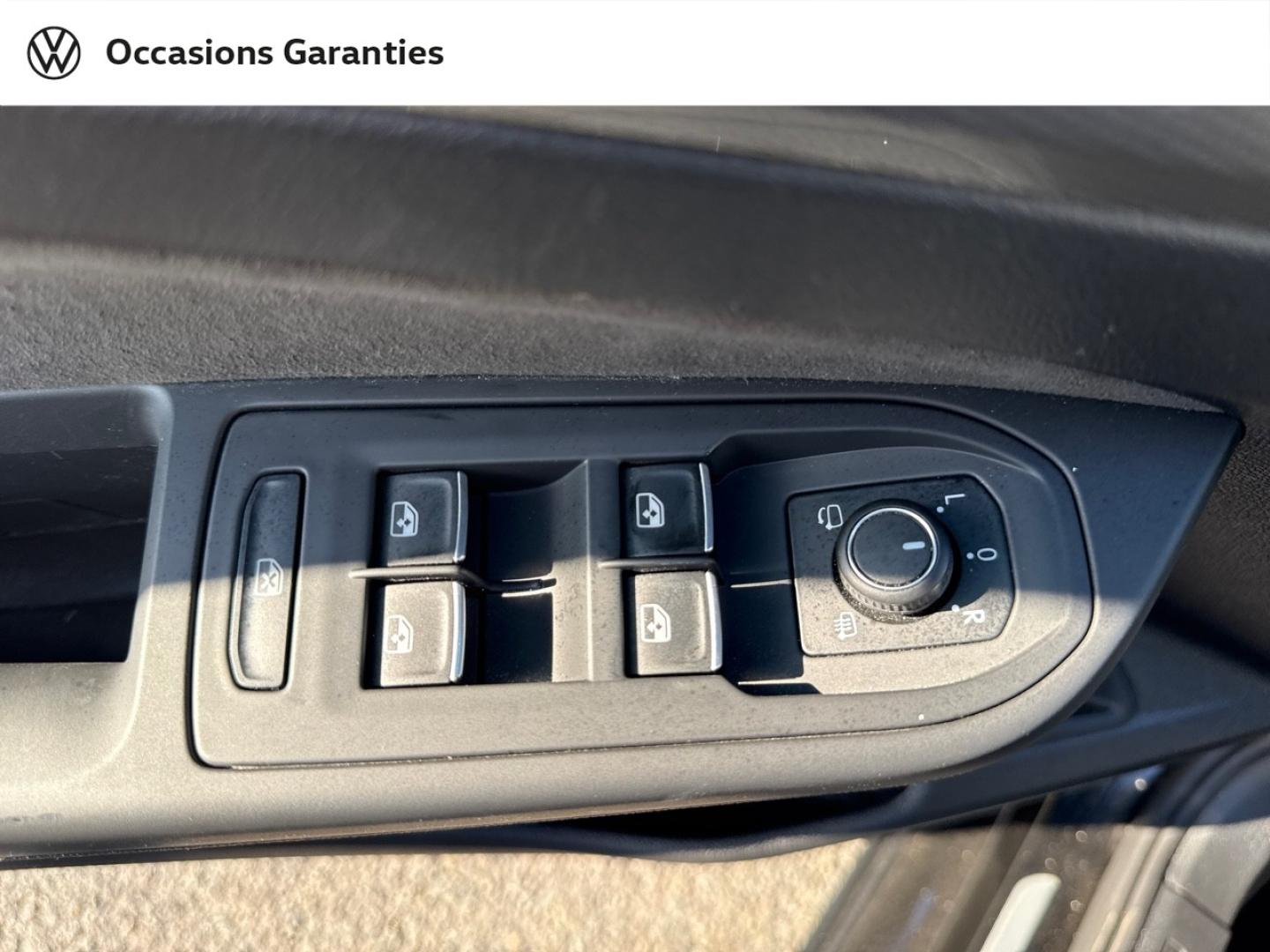 Voitures occasions VOLKSWAGEN GOLF Edition 50 Villers-Cotterêts