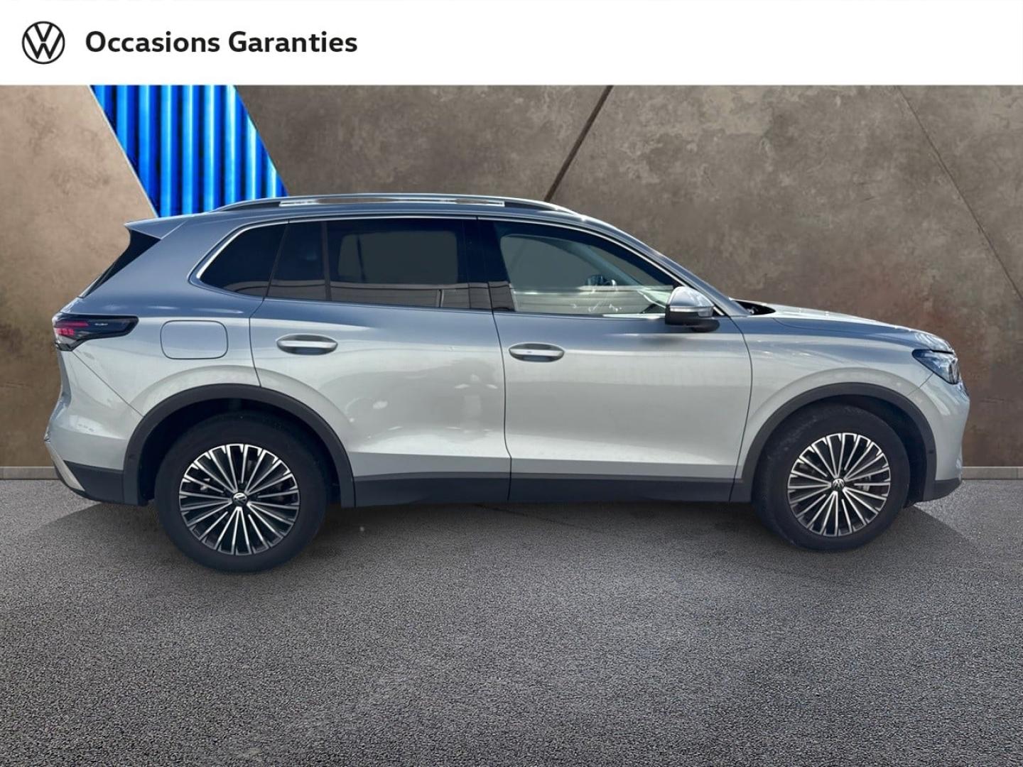 Voitures occasions VOLKSWAGEN TIGUAN Elegance Villers-Cotterêts