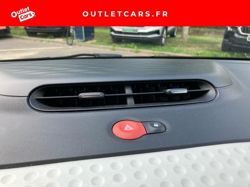 Voitures occasions RENAULT TWINGO Zen Nantes