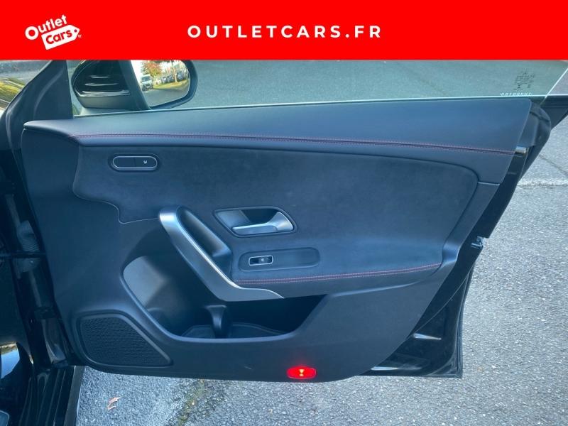 Voitures occasions MERCEDES-BENZ CLA Shooting Brake AMG Line Nantes