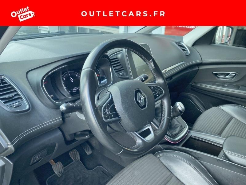 Voitures occasions RENAULT GRAND SCENIC Intens Nantes