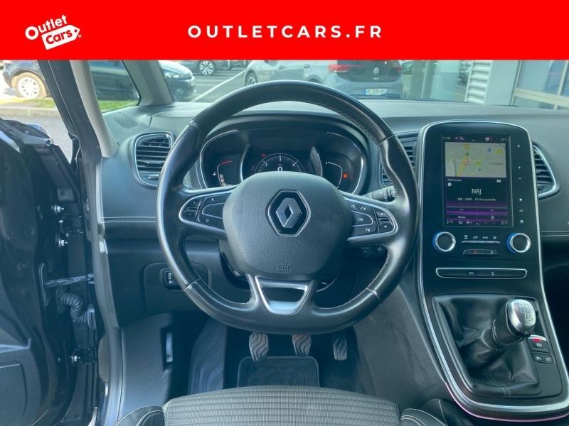 Voitures occasions RENAULT GRAND SCENIC Intens Nantes