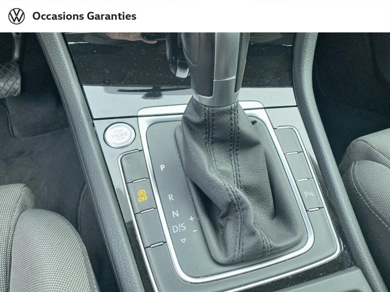 Voitures occasions VOLKSWAGEN GOLF Carat Nantes