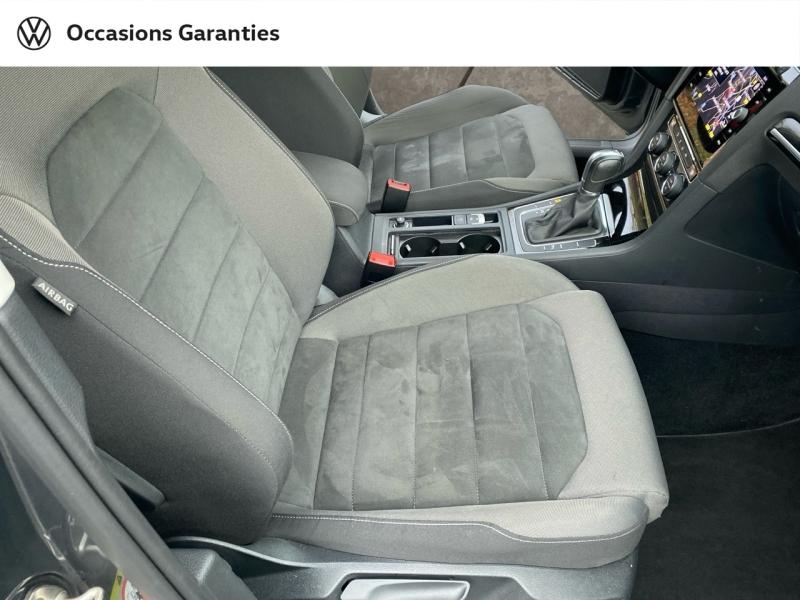 Voitures occasions VOLKSWAGEN GOLF Carat Nantes