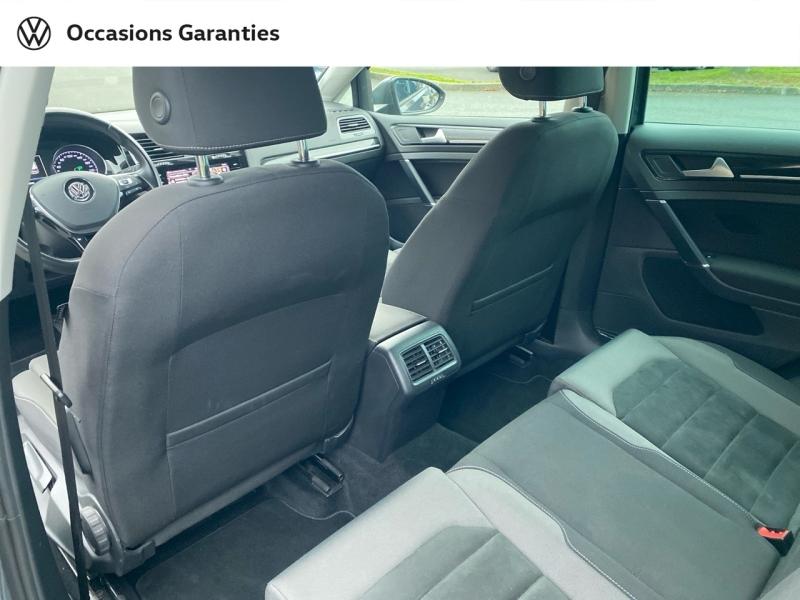 Voitures occasions VOLKSWAGEN GOLF Carat Nantes