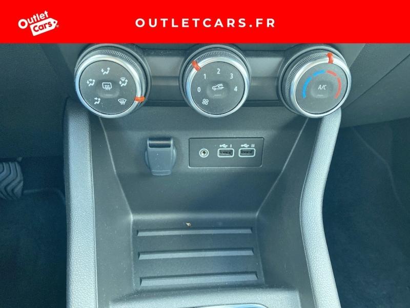 Voitures occasions RENAULT CLIO Evolution Nantes