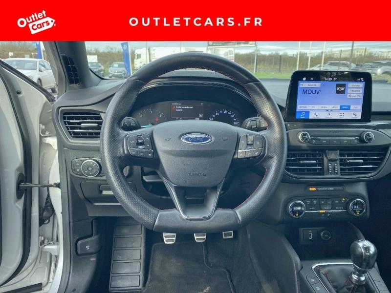 Voitures occasions FORD Focus SW Titanium Nantes