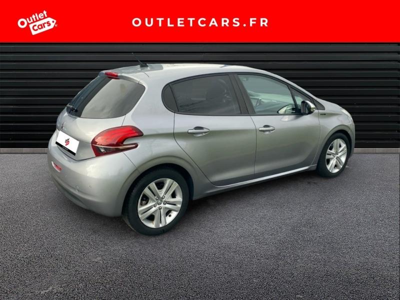 Voitures occasions PEUGEOT 208 Signature Rezé