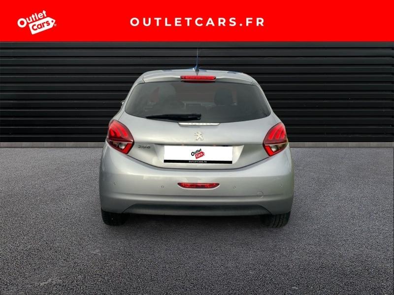 Voitures occasions PEUGEOT 208 Signature Rezé