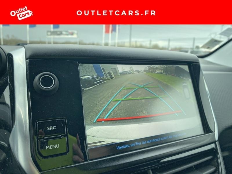 Voitures occasions PEUGEOT 208 Signature Rezé