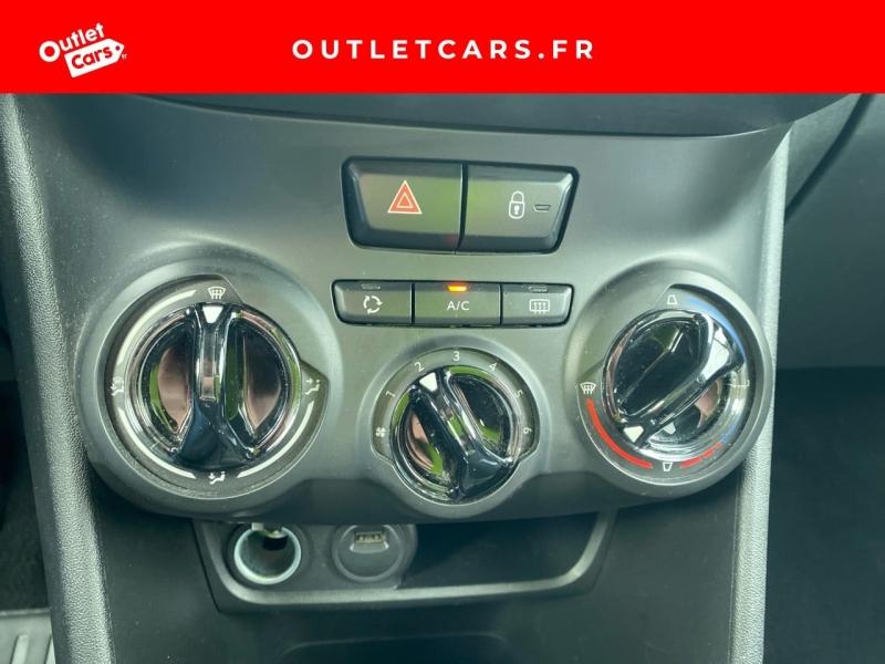 Voitures occasions PEUGEOT 208 Signature Nantes