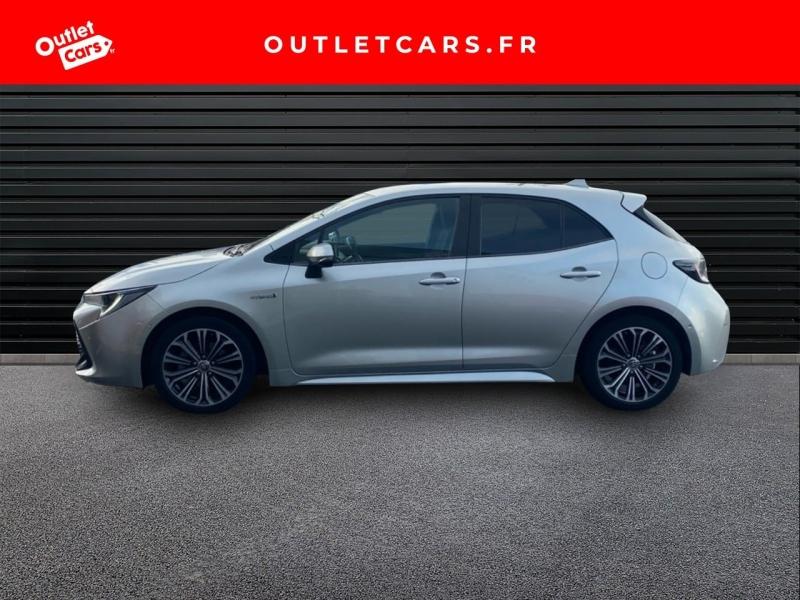 Voitures occasions TOYOTA COROLLA Dynamic Business Rezé
