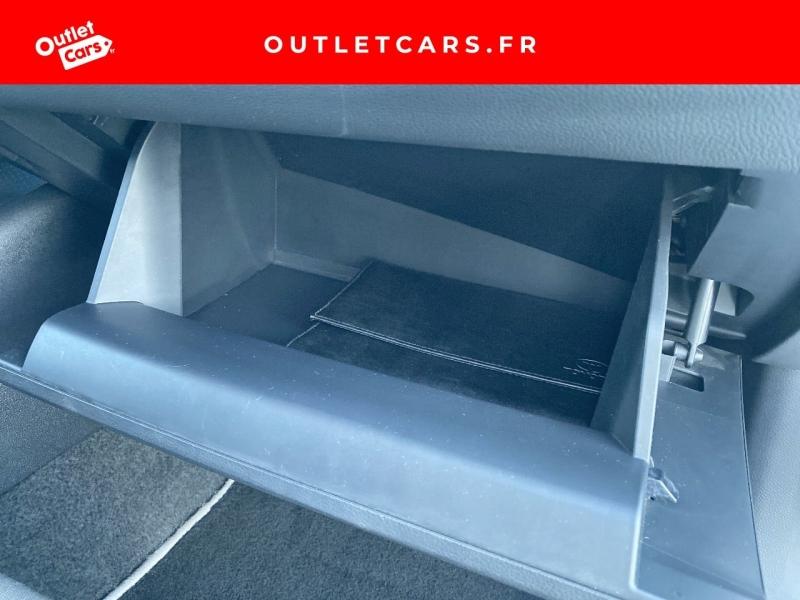 Voitures occasions TOYOTA COROLLA Dynamic Business Rezé