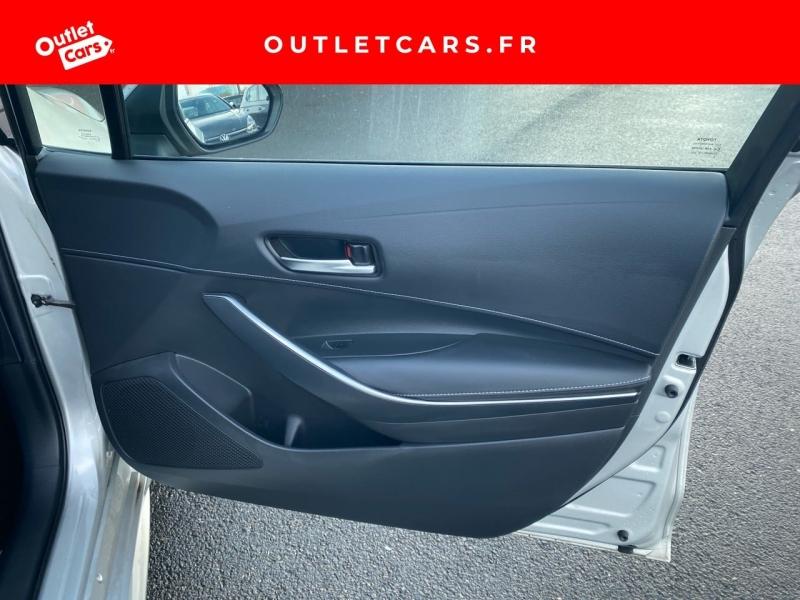 Voitures occasions TOYOTA COROLLA Dynamic Business Nantes