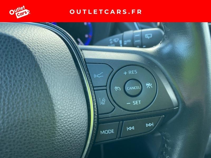 Voitures occasions TOYOTA COROLLA Dynamic Business Rezé