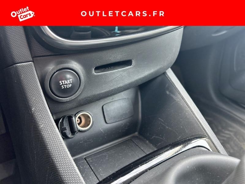 Voitures occasions RENAULT CLIO Zen Rezé