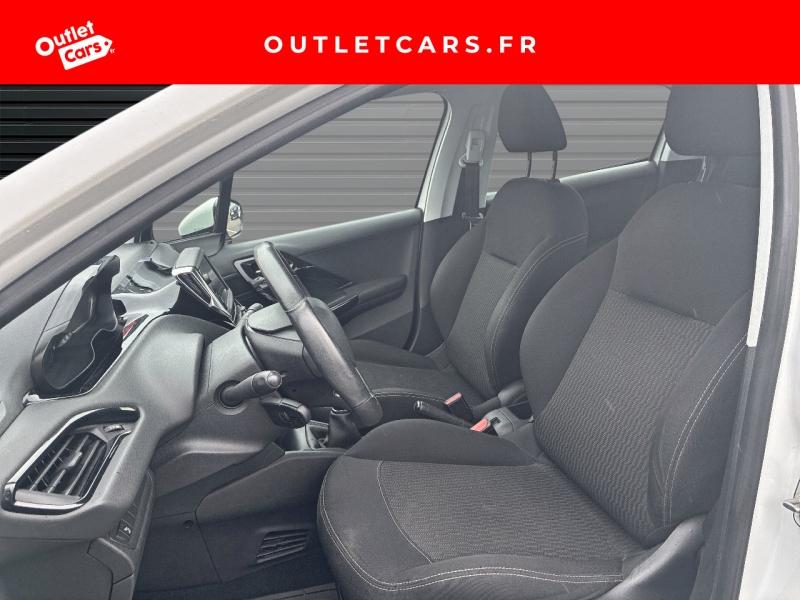 Voitures occasions PEUGEOT 208 Active Rezé