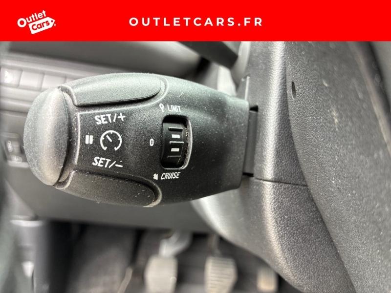 Voitures occasions PEUGEOT 208 Active Rezé