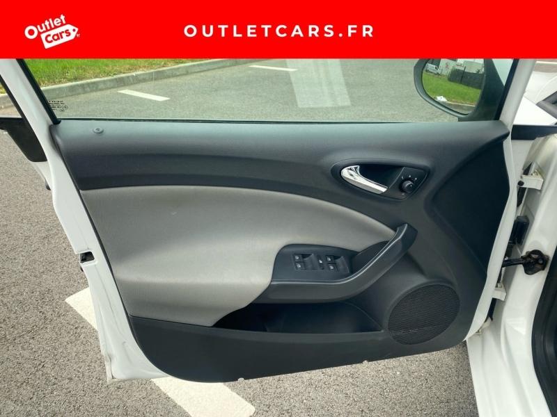 Voitures occasions SEAT IBIZA Style Business Navi Rezé