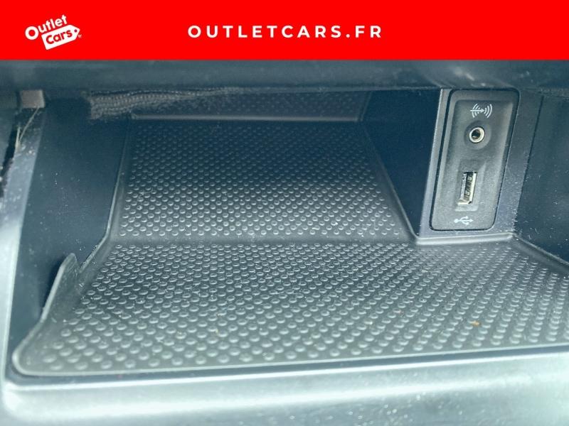 Voitures occasions VOLKSWAGEN GOLF Carat Rezé