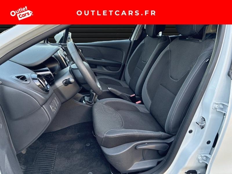 Voitures occasions RENAULT CLIO Trend Rezé