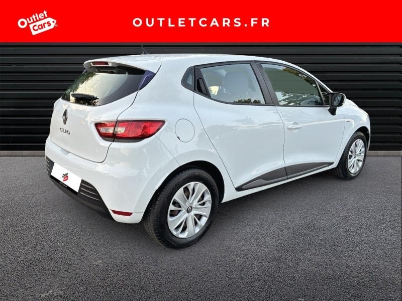 Voitures occasions RENAULT CLIO Trend Rezé