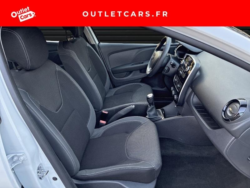 Voitures occasions RENAULT CLIO Trend Rezé
