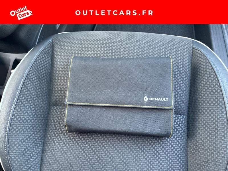 Voitures occasions RENAULT CLIO Intens Rezé