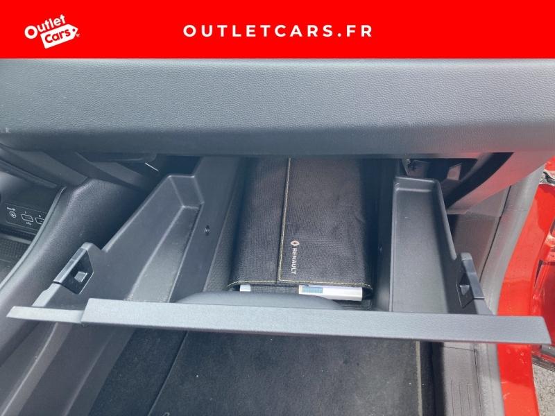 Voitures occasions RENAULT CAPTUR Intens Rezé