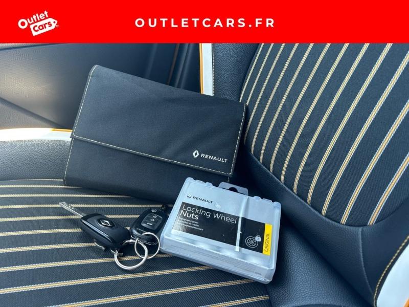 Voitures occasions RENAULT TWINGO Intens Rezé