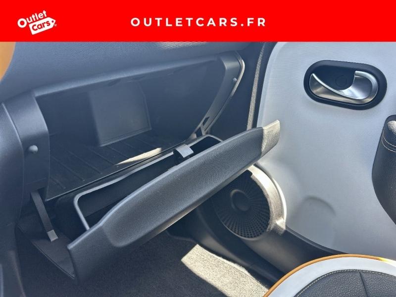 Voitures occasions RENAULT TWINGO Intens Rezé