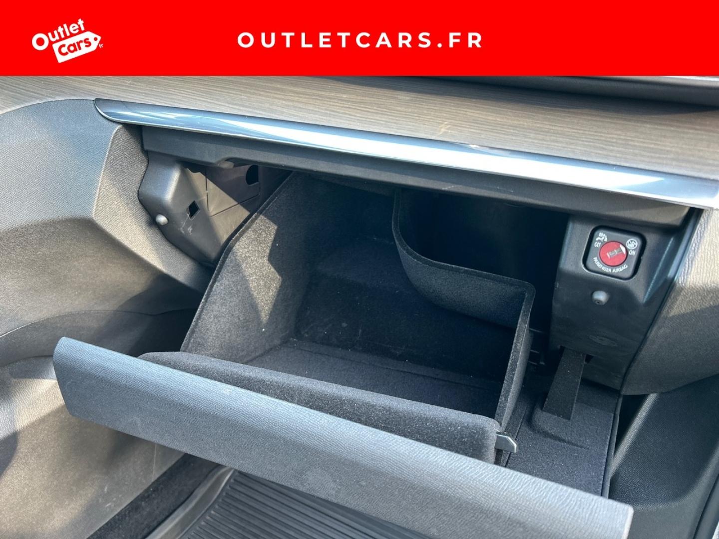Voitures occasions PEUGEOT 5008 GT Pack Rezé