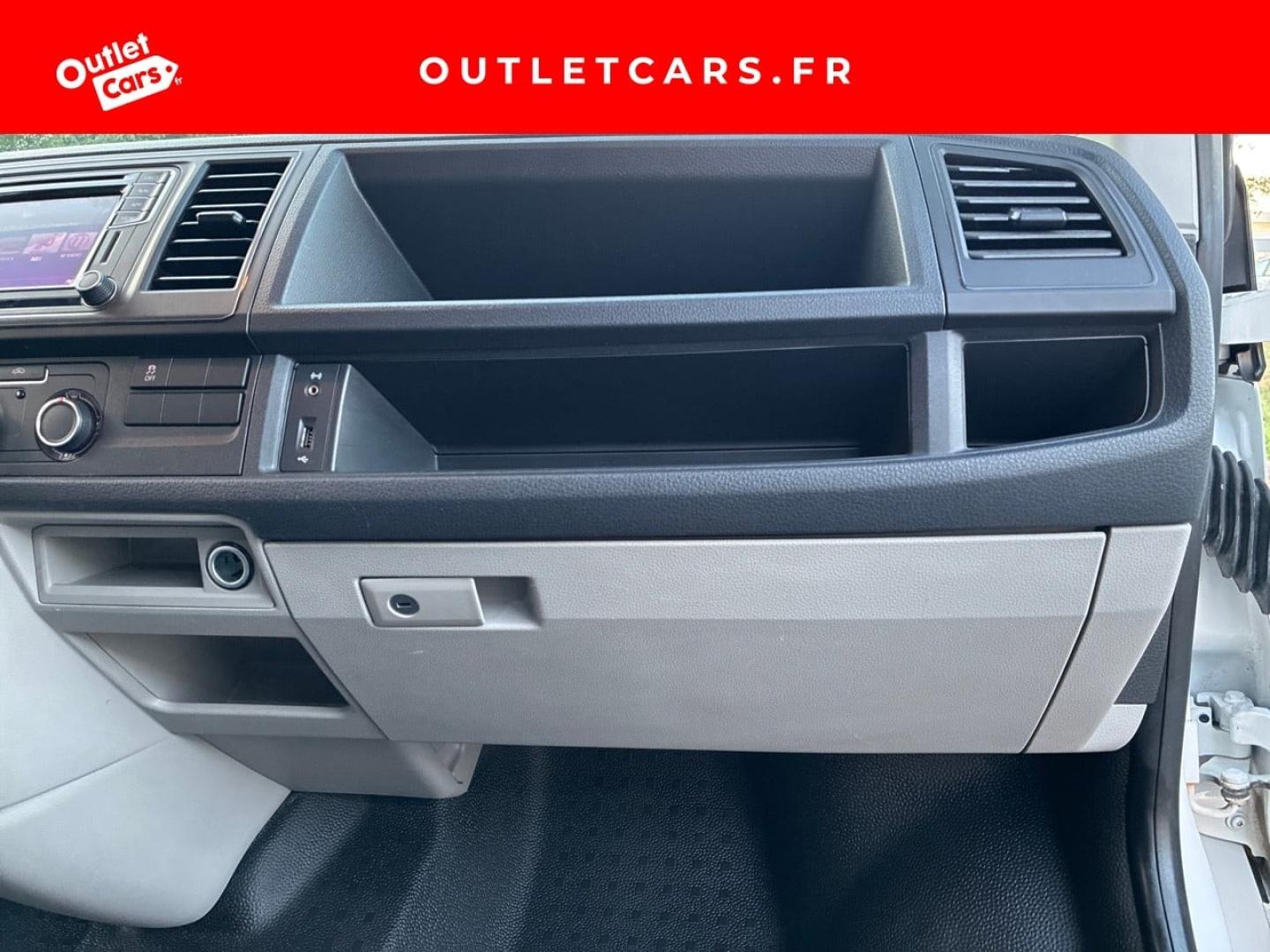 Voitures occasions VOLKSWAGEN UTILITAIRES Transporter Fg Edition 30 Rezé